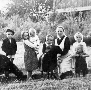 Wiktoria Ulma z dziećmi